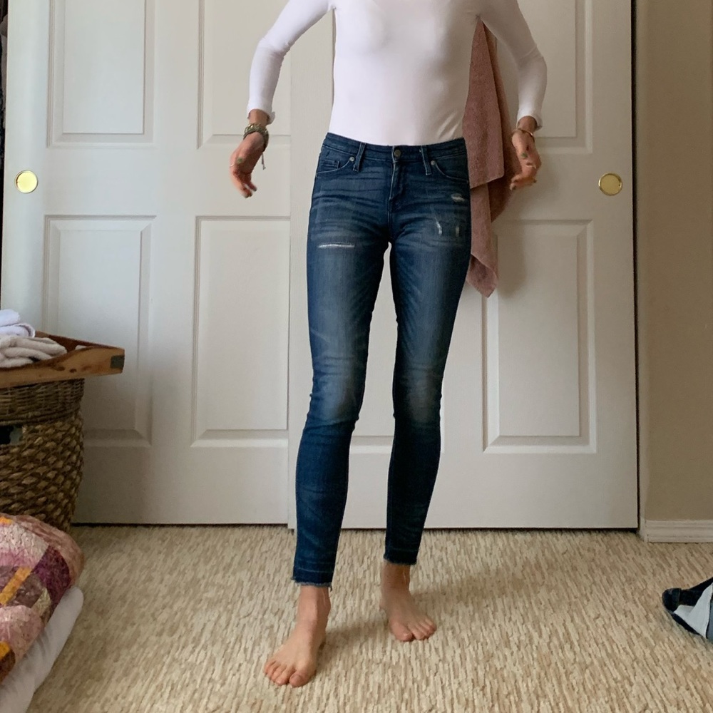 Mossimo mid rise skinny jeans